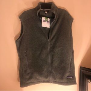 NWT Patagonia Men’s Vest